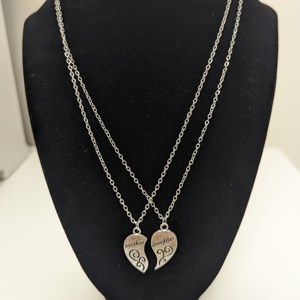 Mother and daughter necklace set